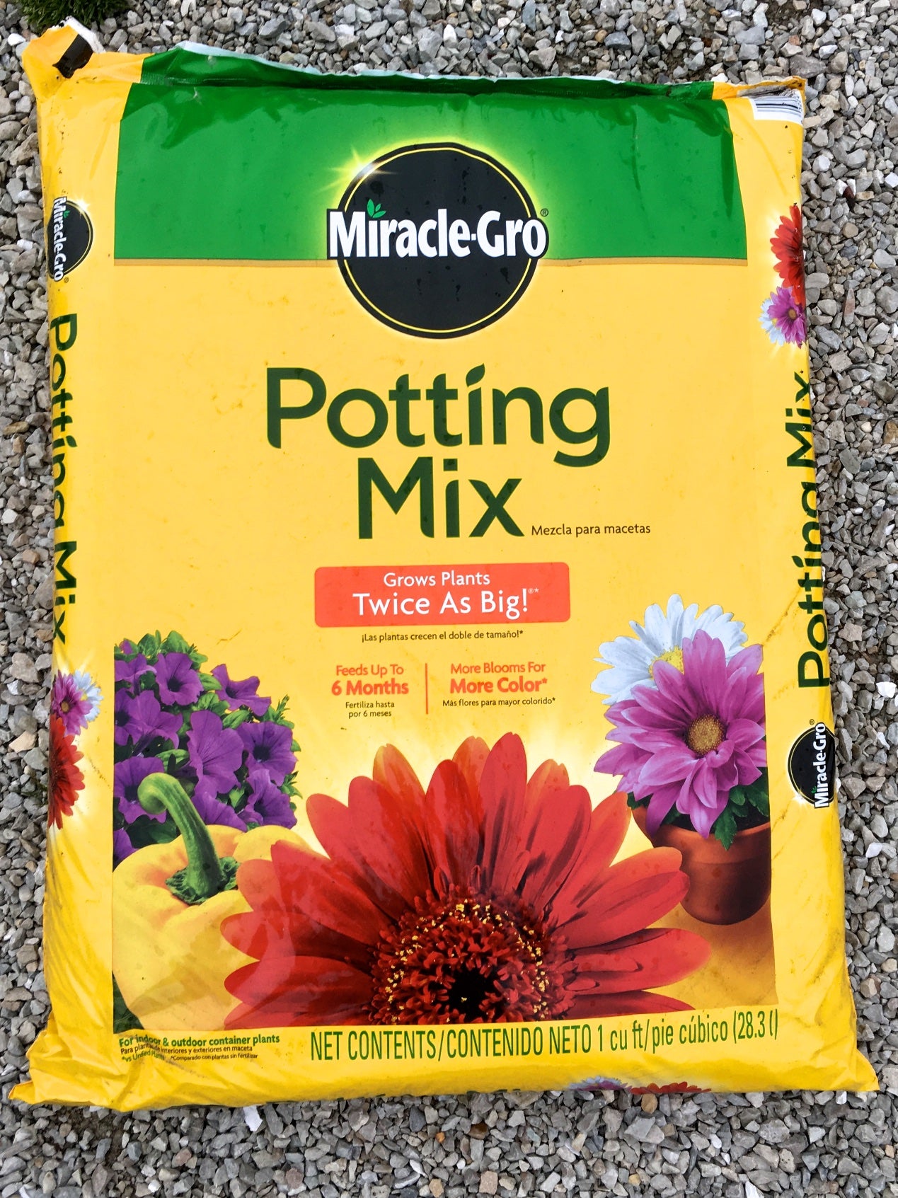 Miracle-Gro Potting Mix 1 cu. ft.